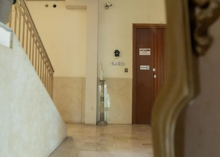 L'anfiteatro Di Oda ve Kahvaltı
